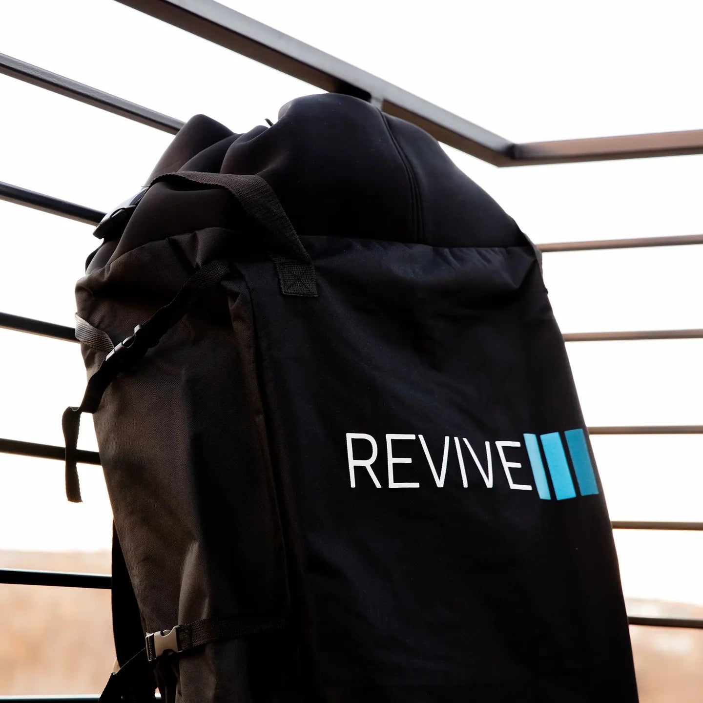 REVIVE Inflatable Plunge